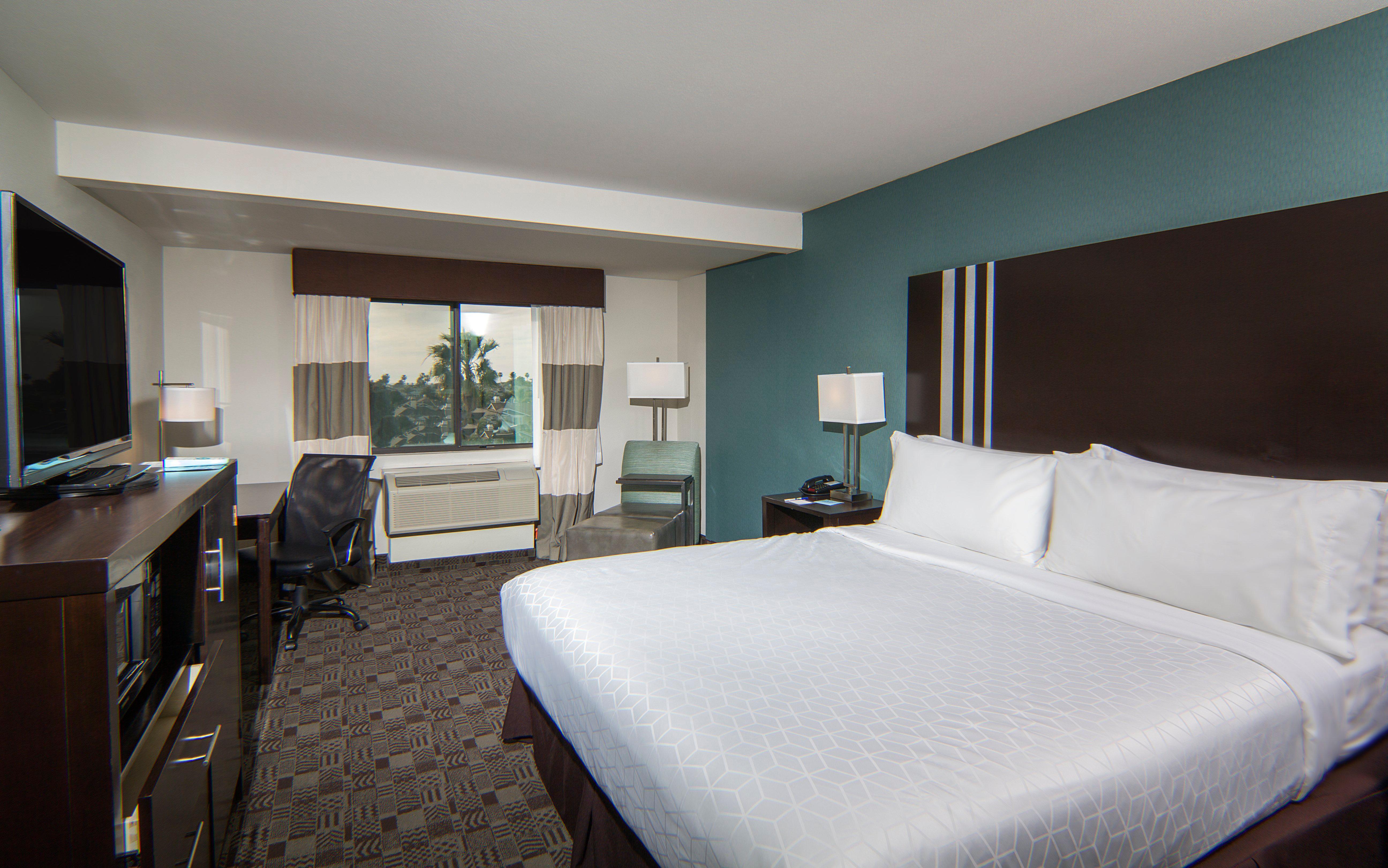 Holiday Inn Express Hotel & Suites Carlsbad Beach By Ihg Екстер'єр фото