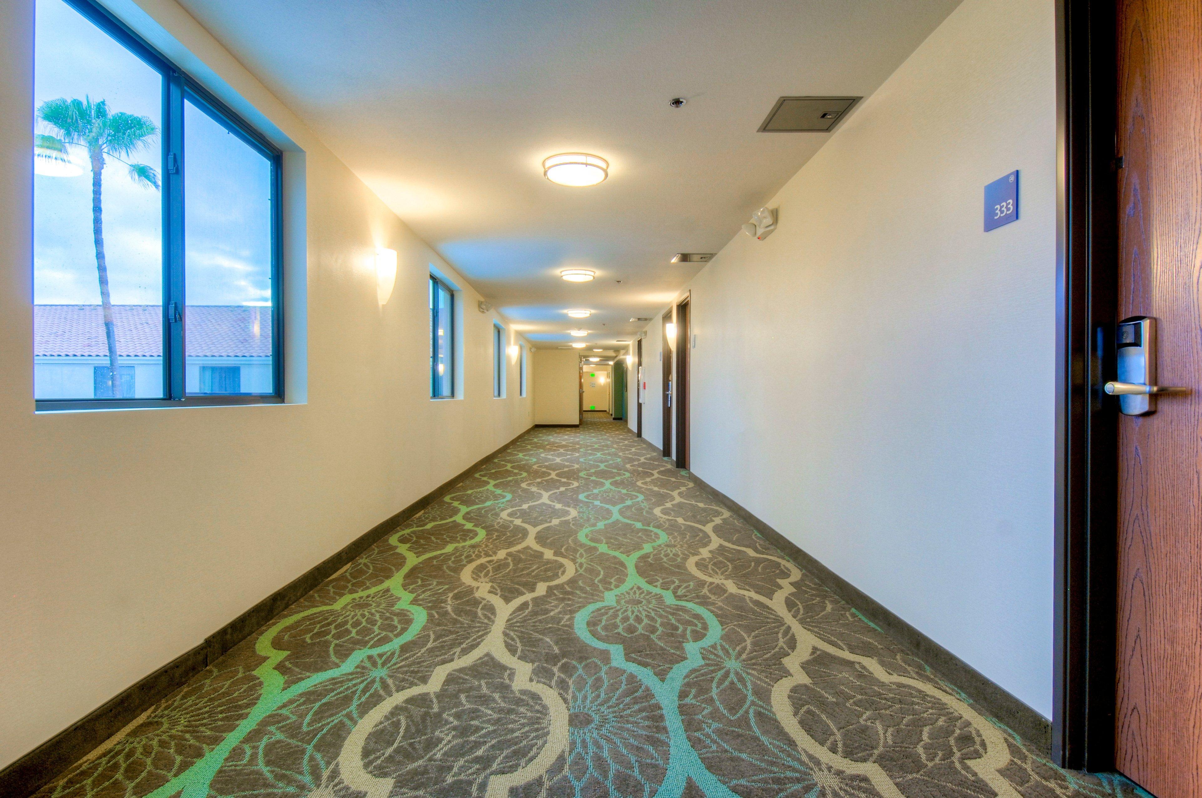 Holiday Inn Express Hotel & Suites Carlsbad Beach By Ihg Екстер'єр фото